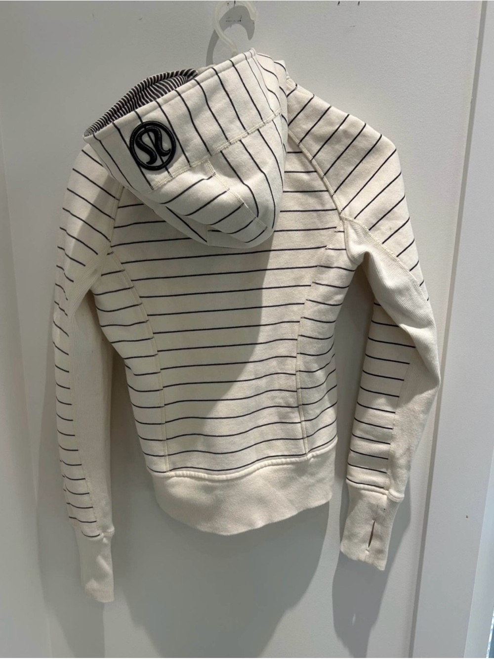 lululemon athletica Women's Slalom angel wing stripe hoodie